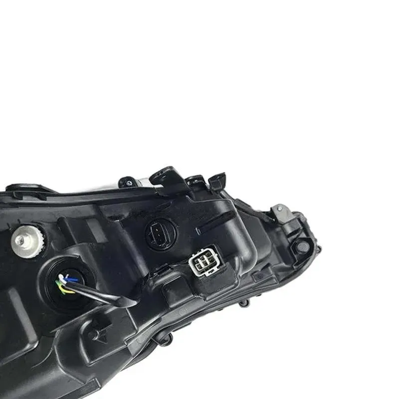 81110-06D81 Headlight for TOYOTA CAMRY 2018 - Image 04