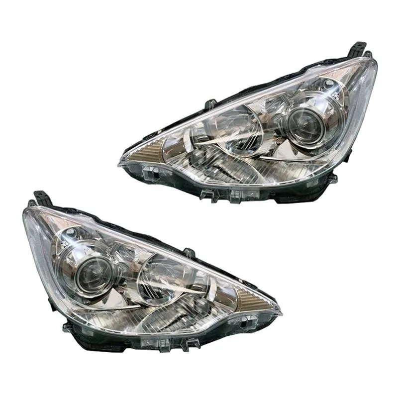 81110-52E60 Headlight for TOYOTA PRIUS C NHP10 2011-2014 - Image 01