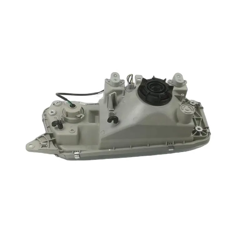 yoonshan head light for isuzu 840 1993 bottom viewoe r 1 82110399 2.webp yoonshan head light for isuzu 840 1993 bottom viewoe r 1 82110399 2.webp