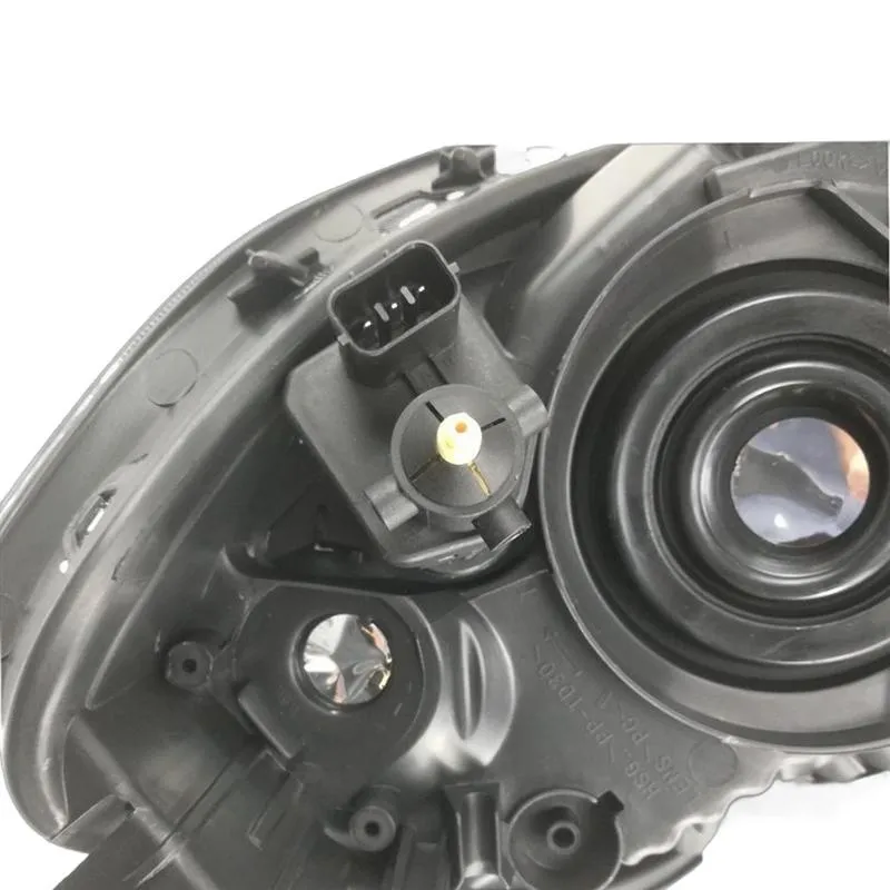 yoonshan head light for nissan nv200 2010 rear closeupoe 26060 bj00a.webp yoonshan head light for nissan nv200 2010 rear closeupoe 26060 bj00a.webp