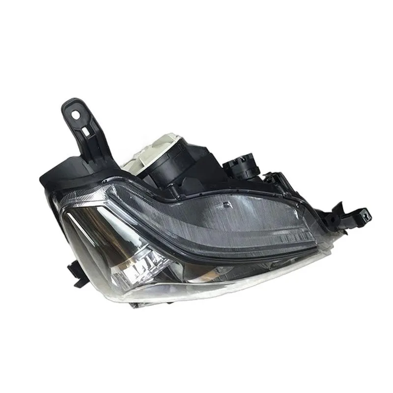 R:81110-0P040 Headlight for TOYOTA REIZ 2010 - Image 03