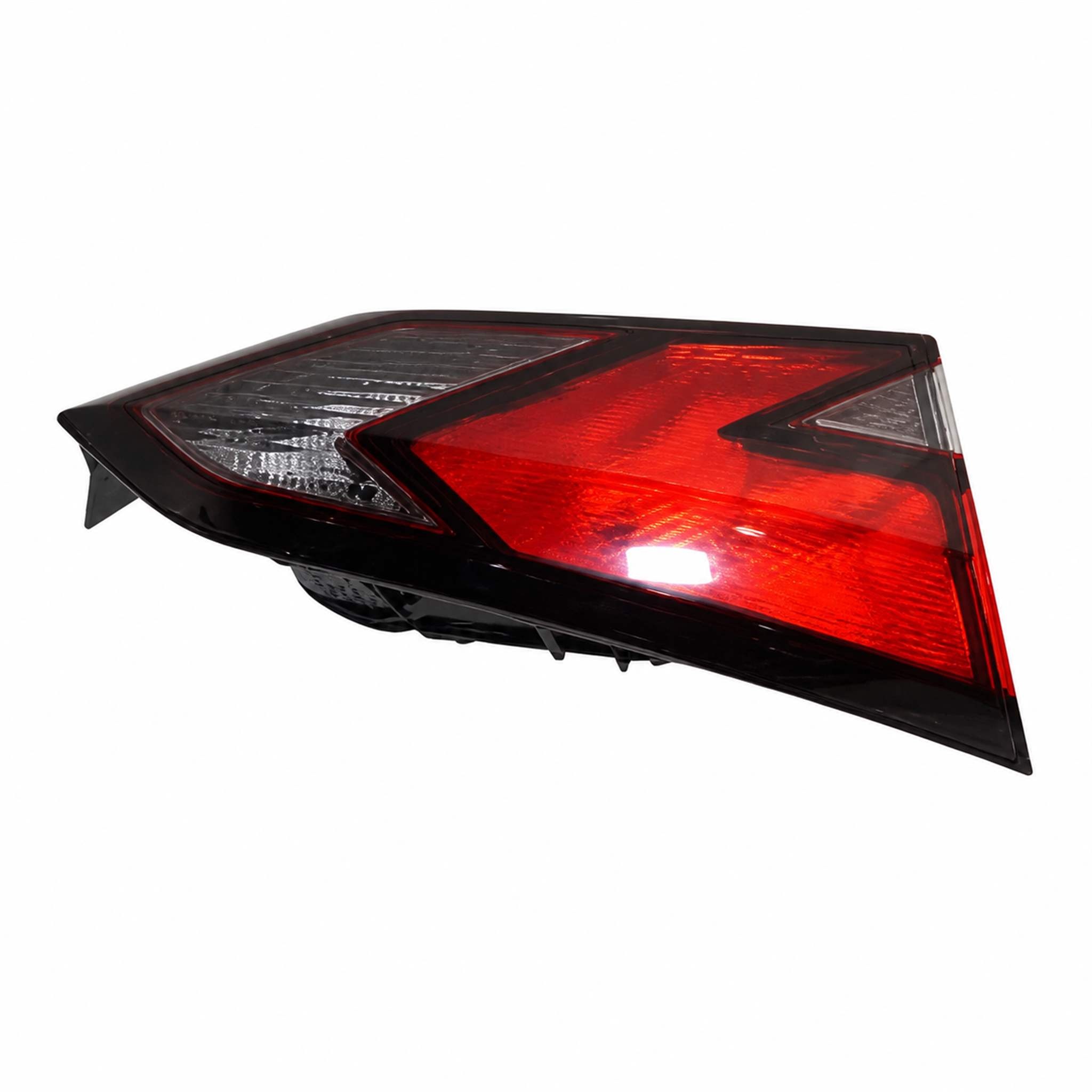 26540-5EE0A Tail Light for NISSAN Sunny Right - Image 2